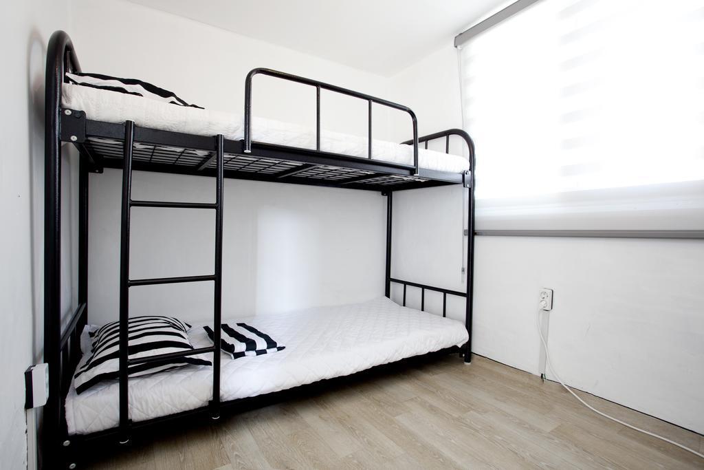 סיאול Nanu Guesthouse Black Apartments מראה חיצוני תמונה